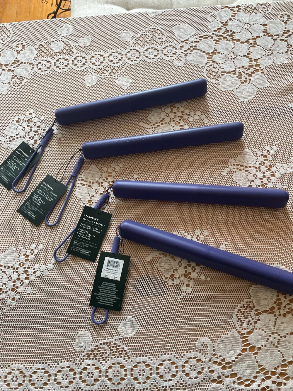 New Starbucks Purple Reusable Straw Travel Set with Tag Lot of 4